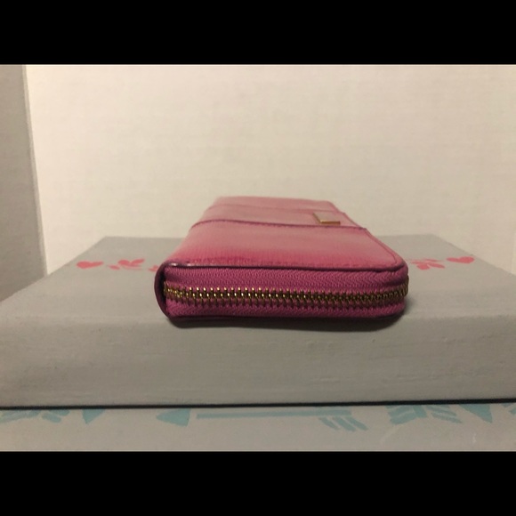 Cole Haan pink Patton Full zip wallet - Picture 6 of 15